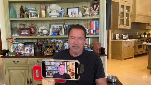 Arnold Schwarzenegger a primit titlul onorific de doctor de la Hertie School din Berlin