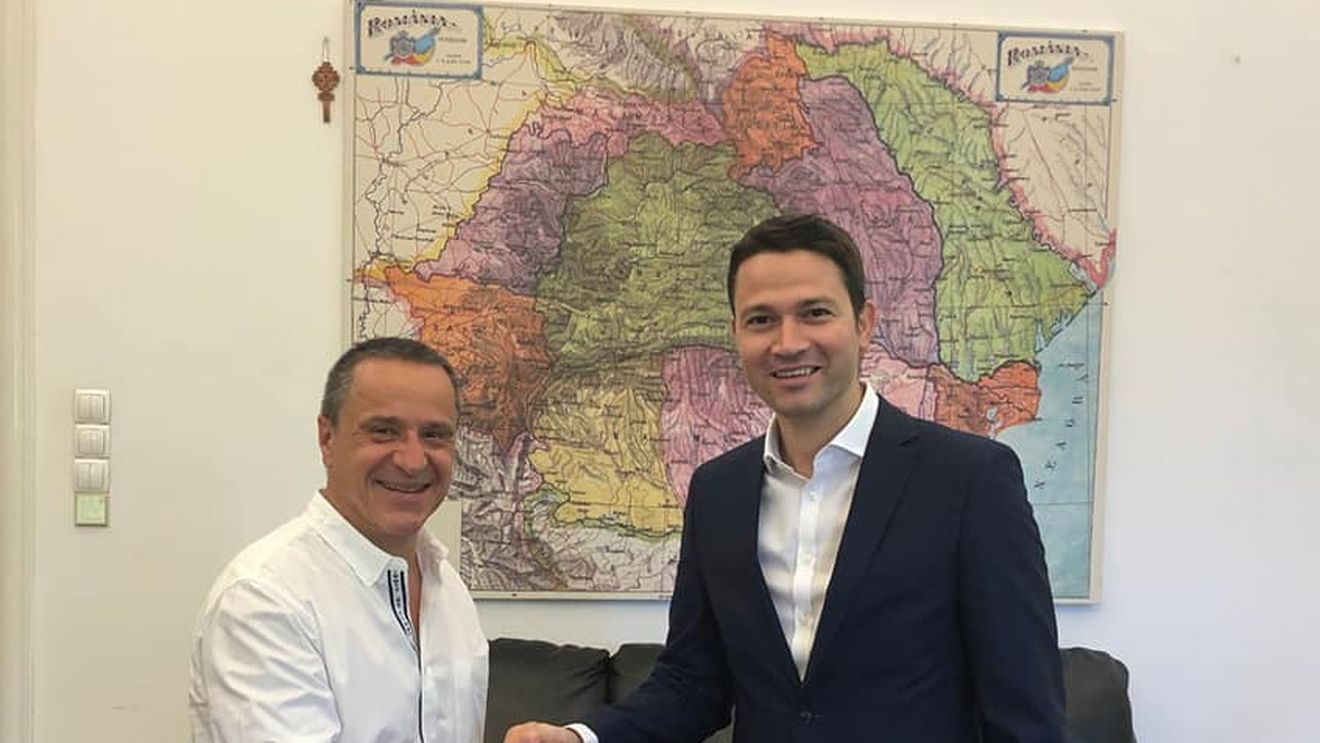PNL Cluj l-a cooptat pe actorul Claudiu Bleonț pentru primăria Beliș, deși acesta inițial a fost curtat de USR