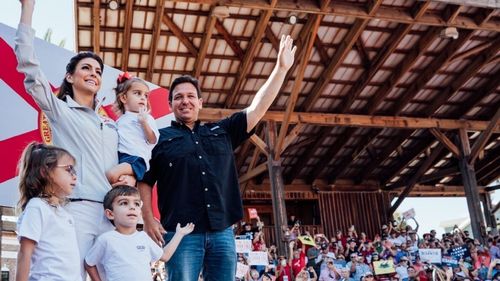 Mega-donatorul republican Ken Griffin spune că este timpul să "trecem peste" Trump și îl susține pe guvernatorul Floridei, Ron DeSantis, pentru 2024