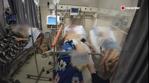 VIDEO Reportaj cutremurător realizat de Recorder la camera de gardă a Spitalului Universitar din București: „Așa arată un dezastru sanitar”