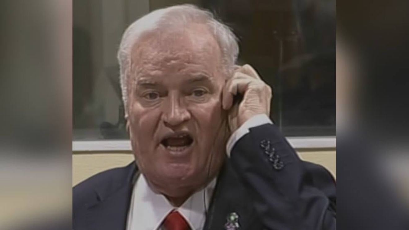 Ratko Mladic, care ispăşeşte la Haga o pedeapsă cu închisoarea pe viaţă pentru crime de război, a fost spitalizat