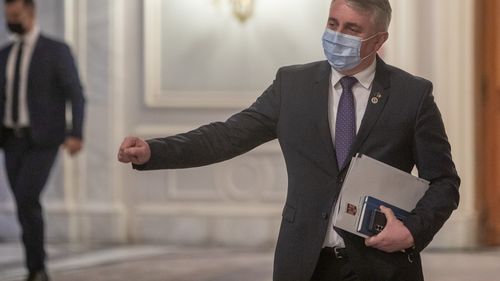 Lucian Bode afirmă că a primit facturi totale de 1.700 de lei pentru luna decembrie, față de 300 lei anterior: ”Stau în chirie, proprietarul e persoană juridică, speranțele mele de a beneficia de compensare sunt zero”