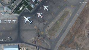 Alertă de securitate transmisă de Ambasada SUA de la Kabul, care le recomandă cetățenilor americani să nu se deplaseze la aeroport/ "Există o ameninţare foarte importantă, încă valabilă, de atac terorist", a declarat și ministrul de Externe al Australiei