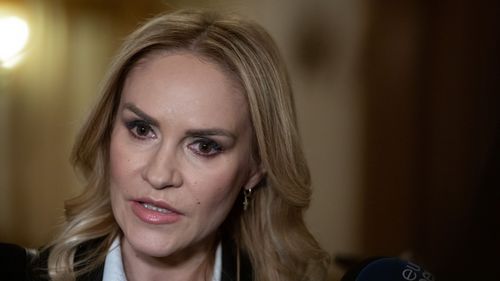 Gabriela Firea, întrebată dacă va candida la Primăria Capitalei: Îmi doresc o procedură transparentă democratică de desemnare a candidatului/ Unii s-au jucat de-a alegerile în București și de acolo a început seria de strategii greșite și eșecul PSD în alegerile Prezidențiale