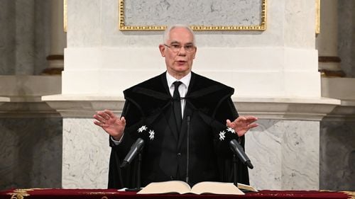 Președintele Sinodului Bisericii Reformate din Ungaria a demisionat din funcție, în urma scandalului grațierii unui condamnat dintr-un caz de pedofilie. El a postat un video în care spune: „Nu îmi cer scuze pentru că am cerut milă pentru o persoană pe care o credeam nevinovată”