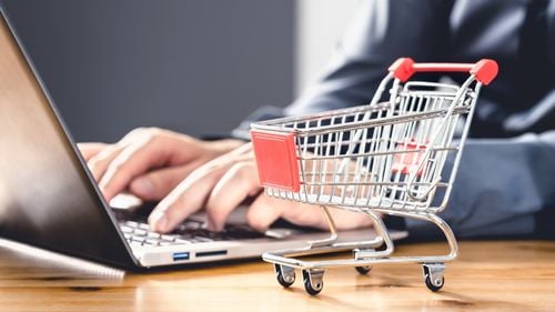 BREAKING Rata anuală a inflației s-a menținut în septembrie sub 10%. Energia electrică e în continuare "vedeta"scumpirilor