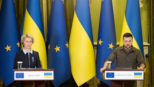 Ursula von der Leyen anunță că va fi înființat la Haga un centru internațional pentru urmărirea penală a crimelor din Ucraina