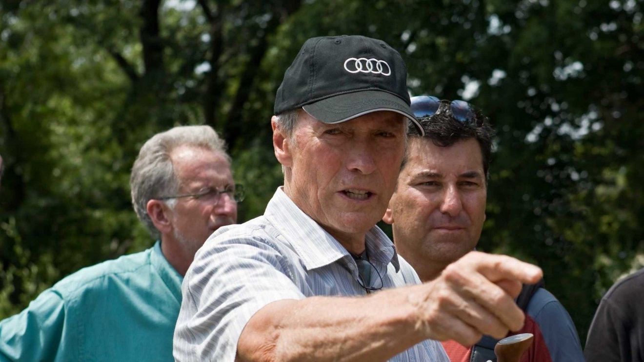 Actorul și regizorul american Clint Eastwood a câştigat 6 milioane de dolari după două procese intentate unei companii care se folosea de imaginea sa pentru a promova produse pe bază de canabis