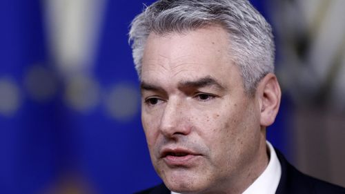 Cancelarul austriac, Karl Nehammer, se întâlnește joi cu preşedintele Iohannis / Delegația austriacă nu a mai votat împotriva manifestului PPE, care cere aderarea cât mai curând posibil a României la Schengen