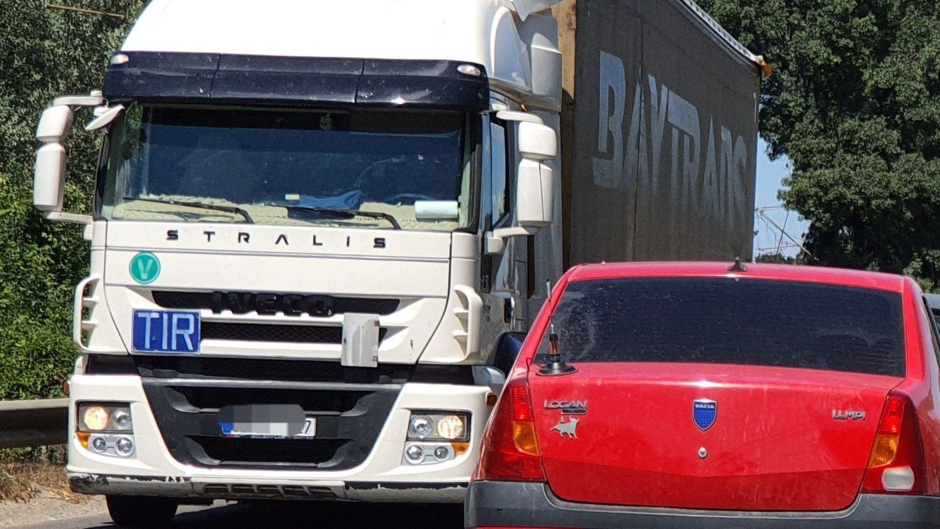 Transportatorii acuză guvernul de discriminare pentru că șoferii profesioniști sunt supuși carantinării