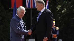 Preşedintele Iohannis: Îi dorim regelui Charles al III-lea o recuperare completă