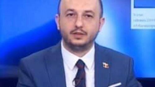 ANALIZĂ Influencerii români nu au echilibru, nici verticalitate / Mai întâi au fost cumpărați pentru a-l susține pe pro-rusul Stoianoglo în Moldova, apoi pe pro-rusul Georgescu in Romania