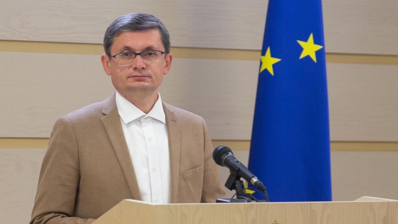 Preşedintele Parlamentului Republicii Moldova, Igor Grosu, participă la deschiderea celei de-a doua sesiuni a Legislativului României, în 1 septembrie