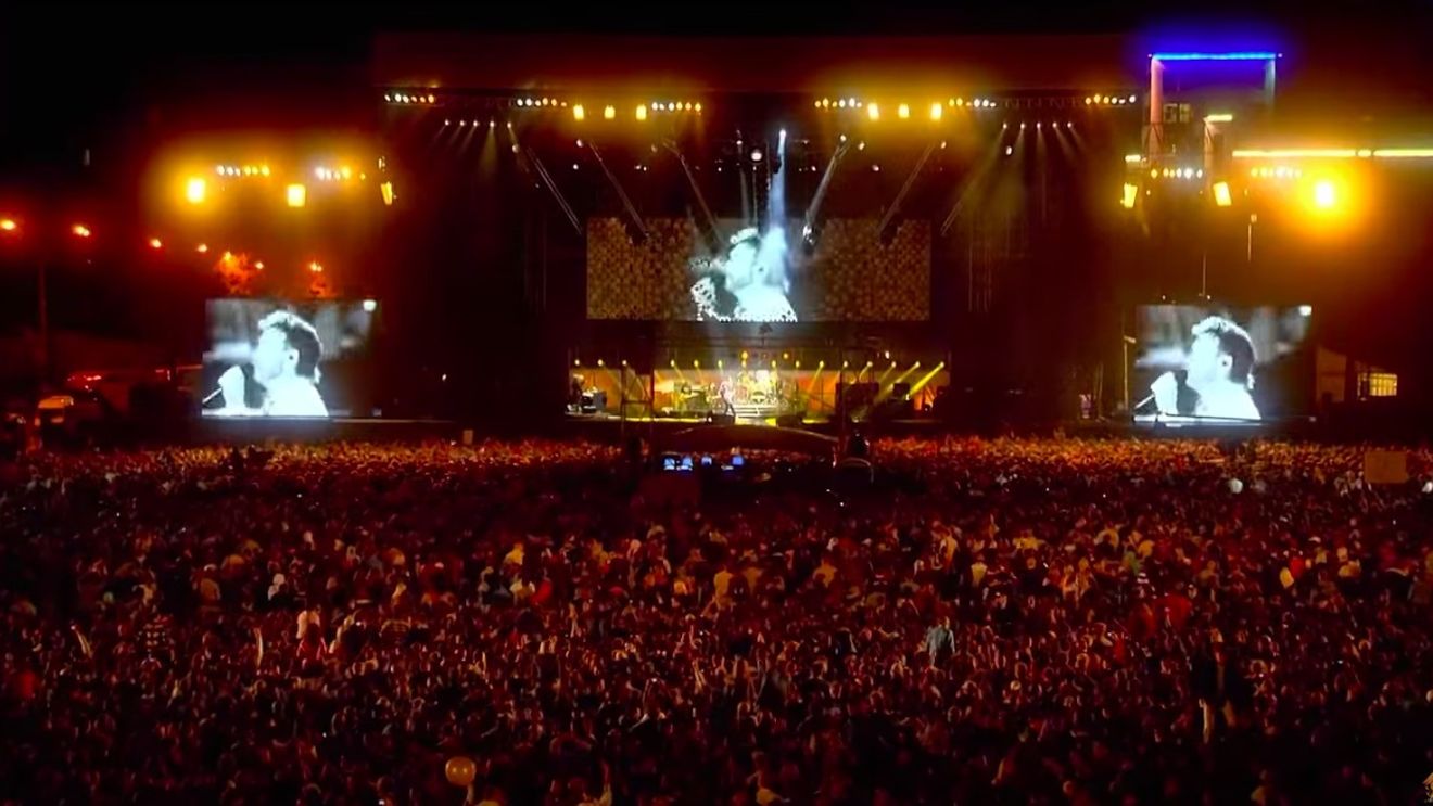 VIDEO Queen, campanie de strângere de fonduri pentru Ucraina / Un concert susținut de legendara trupă în orașul Harkov, în 2008, care a adunat 300.000 de oameni, a avut și atunci o misiune umanitară