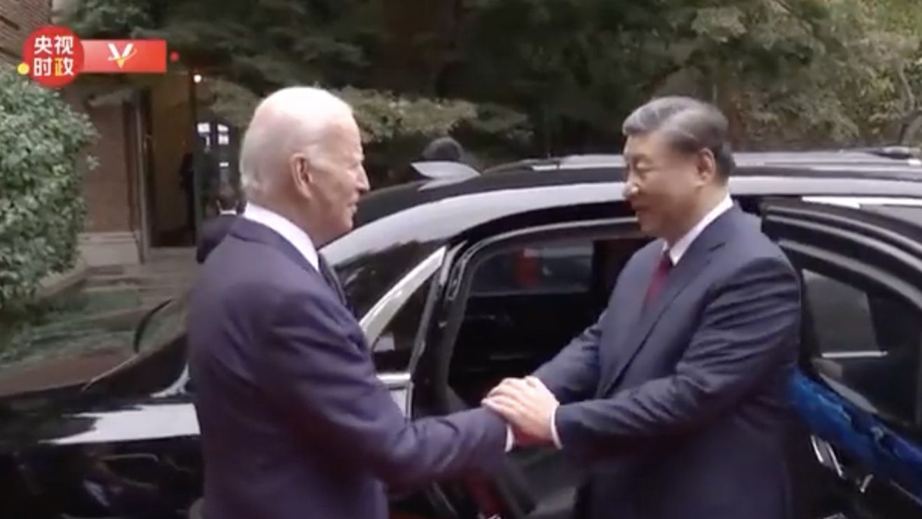 Un videoclip în care Biden laudă limuzina lui Xi Jinping s-a viralizat pe rețeaua socială chinezească Weibo