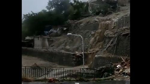 Opt morți în urma unei alunecări de teren pe insulă italiană Ischia