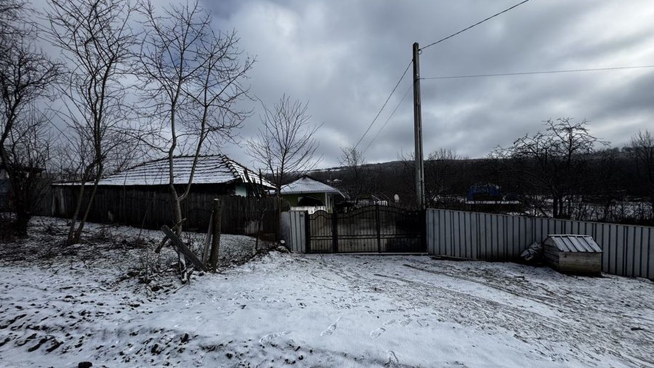 Reportaj Reporter de Iași în comuna Zăpodeni din județul Vaslui în care au rădăcini prima doamnă Mirabela Grădinaru și Cristina Chiriac, candidată la funcția de procuror general al României
