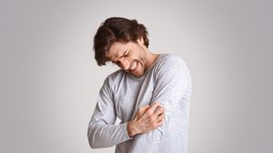 Doi frați și lecția importantă în lupta cu dermatita atopică: “un tratament eficient este șansa la o viață trăită cu încredere și speranță” (Articol susținut de Asociația Community Links)