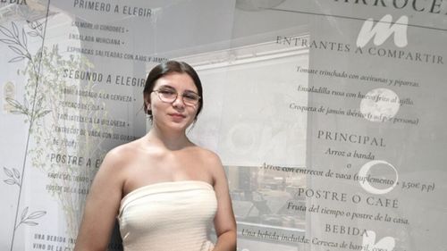 VIDEO | De la Sarmale la Tapas | La 18 ani are deja 2 ani de școală de bucătari/ În total, Aryana Camarasan va face 6 ani de studiu și practică, dar deja lucrează în bucătaria unui restaurant bine cotat