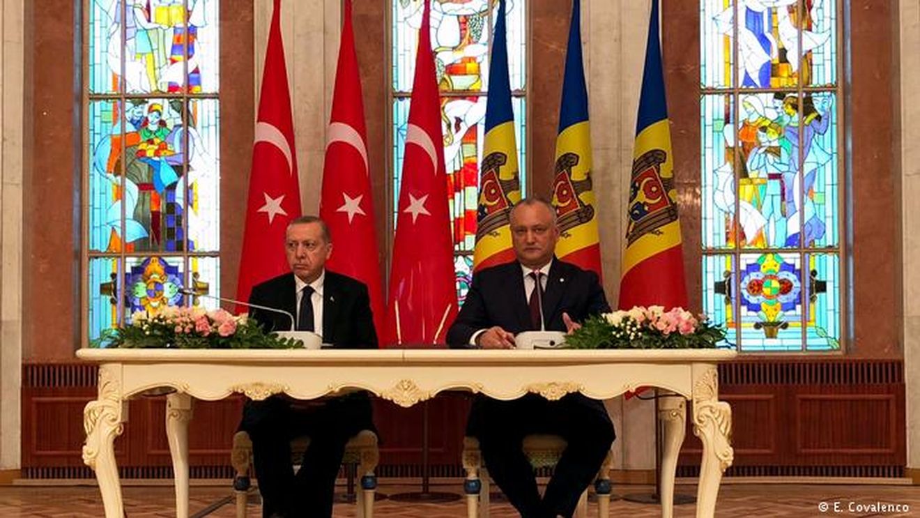 Cum a arătat Chișinăul în timpul vizitei președintelui Turciei. Autoritățile moldovenești, tot mai departe de UE și mai aproape de Erdoğan