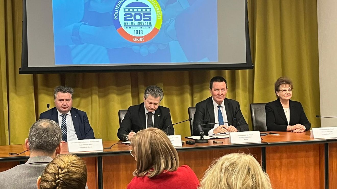 Politehnica București și Universitatea din Pitești au semnat contractul de fuziune. Discuții cu încă cinci instituții de învățământ superior, din București și din țară, pentru aderarea la noua universitate, care urmează să fie stabilită prin lege