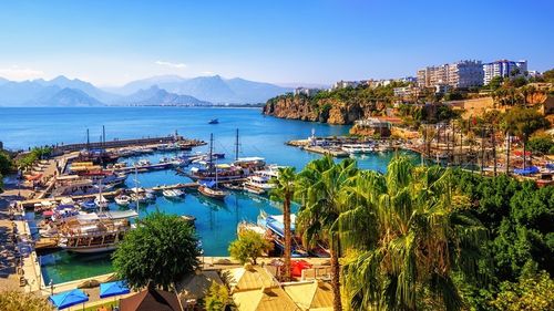 Turismul din Antalya a înregistrat cea mai bună lună noiembrie din toate timpurile. Românii, în topul vizitatorilor