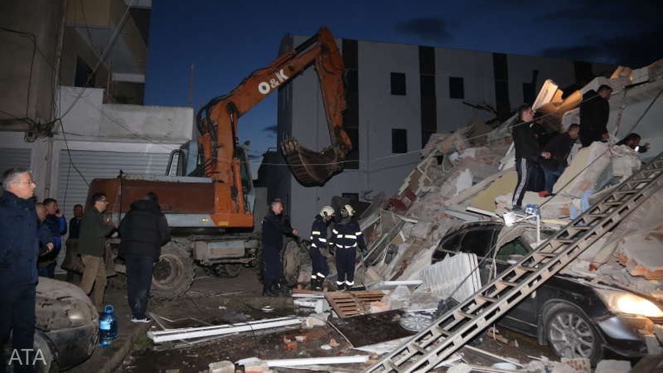 Bilanţul provizoriu în urma seismului violent din Albania a urcat la 25 de morţi și peste 600 de răniți / Miercuri, zi de doiu național