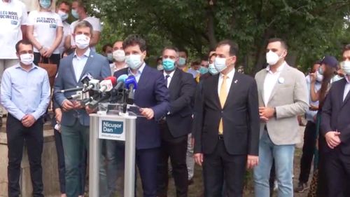 VIDEO Nicușor Dan și-a depus candidatura pentru mandatul de primar al Bucureștiului. Premierul Orban: Pentru proiectele capitalei este nevoie de sprijinul Guvernului. Nicușor Dan îl va avea. Nu vă risipți voturile