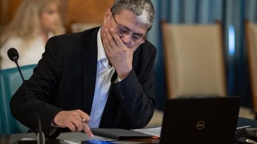 Gafele fiscale din Guvern: De la afirmații nefericite, la măsuri controversate și proiecte modificate de la o oră la alta