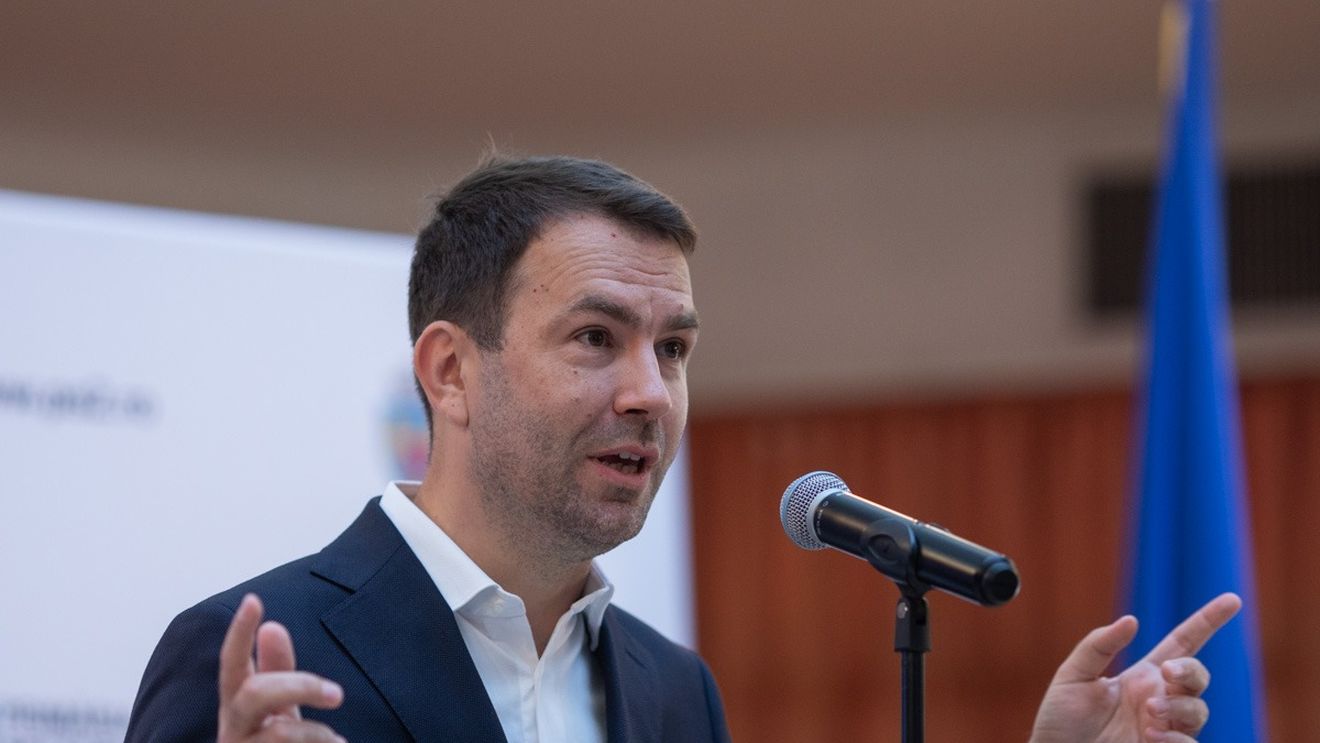 USR se extinde în Republica Moldova și anunță înscrierea în partid a unui deputat de la Chișinău