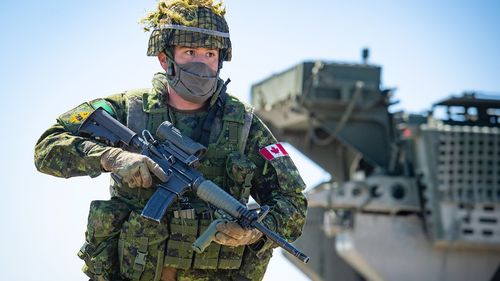 Canada ar putea trimite trupe necombatante în Ucraina / O astfel de operațiune ar avea loc departe de liniile de front ale războiului cu Rusia