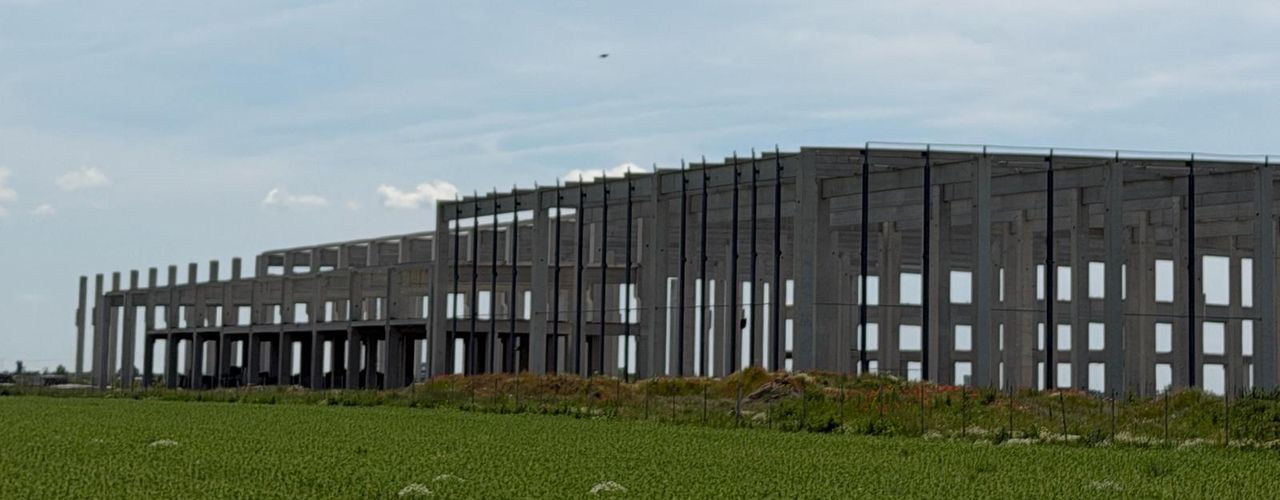 EXCLUSIV: DNA a intrat „în raza” radarului militar de la Cârcea, care deservește și NATO / Procurorii investighează cum s-a aprobat construirea unui depozit Lidl în apropierea obiectivului militar, dar și tranzacția propusă de ministrul Apărării / Tribunalul Dolj judecă din nou anularea autorizației de construire