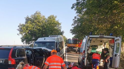 Patru accidente, miercuri dimineață, pe șoselele din România / Cod galben de ceață și polei în 18 județe
