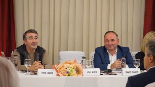 PSD Neamţ va alege în cel mult trei săptămâni o nouă conducere după ce Ionel Arsene a fost condamnat la închisoare/ Preşedintele interimar, Daniel Harpa, vrea să candideze și promite că va conduce cu o mână de fier