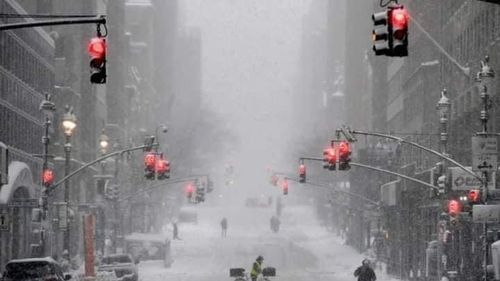 Bilanțul deceselor din SUA din cauza furtunii de zăpadă crește la 47 / În statul New York, unul dintre cele mai afectate, s-au înregistrat 25 de morți