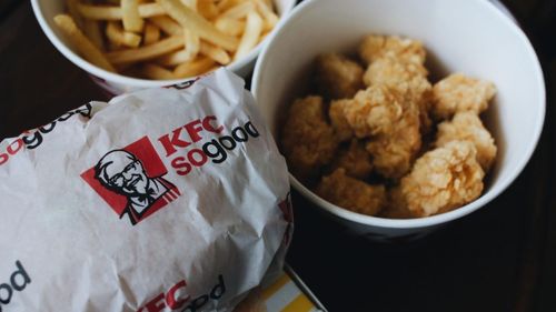KFC, criticat în China pentru că ar încuraja risipa alimentară / Autoritățile chineze încurajează populația să boicoteze o campanie promoțională lansată de lanțul de restaurante