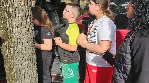 Cei trei copii dispăruți din Hunedoara, depistați împreună cu tatăl lor în Serbia, anunță Poliția Română / Cei patru se află în custodia polițiștilor din localitatea Nis