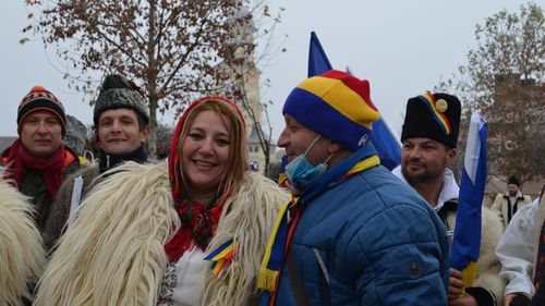 Șoșoacă, contul de Facebook blocat pentru jigniri: Doar eu și Trump mai suntem blocați pentru atitudinile noastre / I-am spus unei doamne că are o față de doamnă de râd și curcile pe care le crește