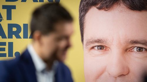 Nicuşor Dan vrea să candideze pentru un nou mandat la Primăria Capitalei. Edilul este convins că a pierdut din intenția de vot după primul an de mandat pentru că „în administraţie se vede azi ce ai făcut acum doi ani” / Cum justifică refuzul de a intra în politică