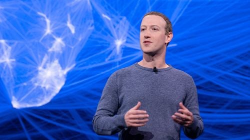 Meta în discuții să cumpere 5% din EssilorLuxxotica raportează Wall Street Journal / Compania este deja partenerul producție pentru ochelarii inteligenți Ray-Ban / La cât este evaluată compania