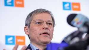 Sorin Grindeanu, despre speculația că Dacian Cioloș ar putea fi numit la șefia SRI sau SIE: Nu cred că e valabilă. Se vede pe fața mea că nu-mi place? E dreptul președintelui să propună, dar Parlamentul votează