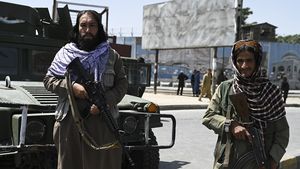 Talibanii au tăiat internetul în Afganistan fără nicio explicație / Sectorul bancar, comunicațiile, comerțul și transporturile sunt paralizate / De la venirea la putere în 2021, autoritățile talibane au instaurat numeroase restricţii potrivit unor interpretări proprii ale legii islamice