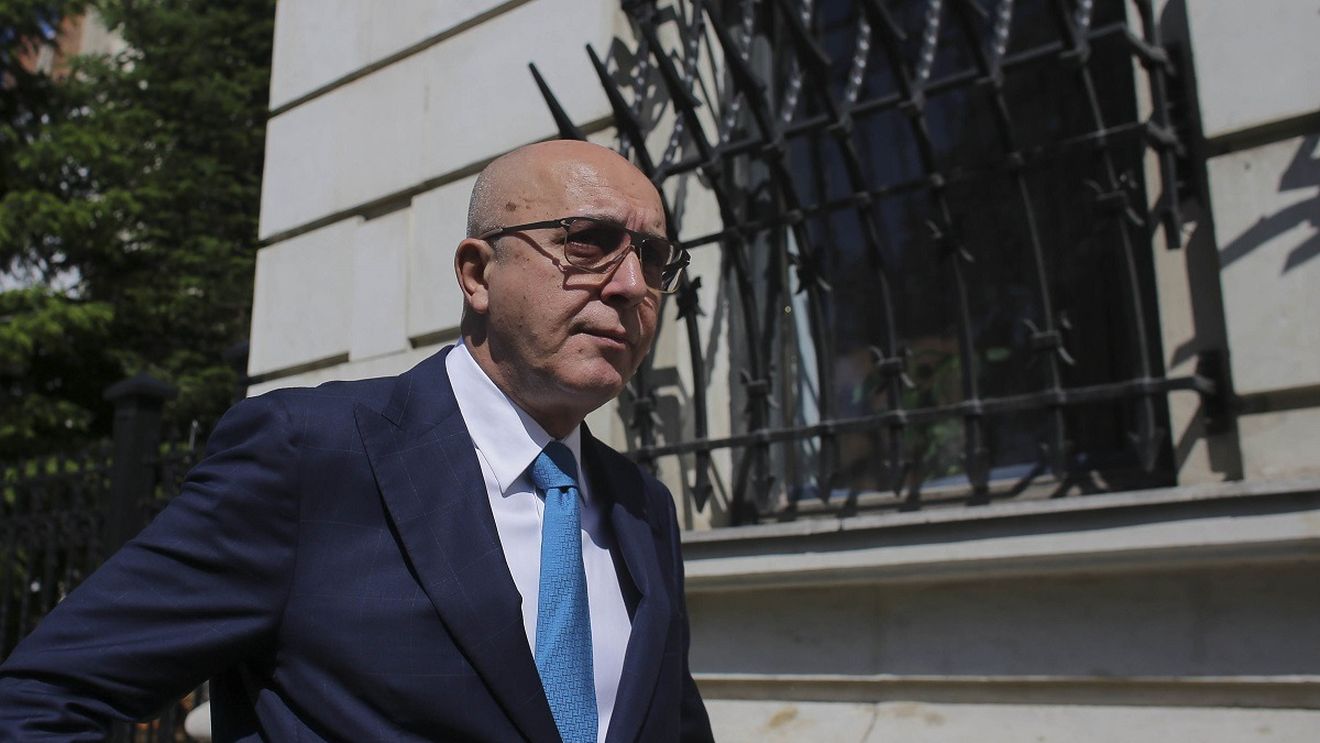 Ancheta vizând suspendarea lui Biden: Congresul l-a audiat pe Rob Walker, care la un moment dat a virat mari sume de bani provenite din China și România mai multor membri ai familiei Biden / Legătura dintre Walker și Puiu Popoviciu - Washington Examiner