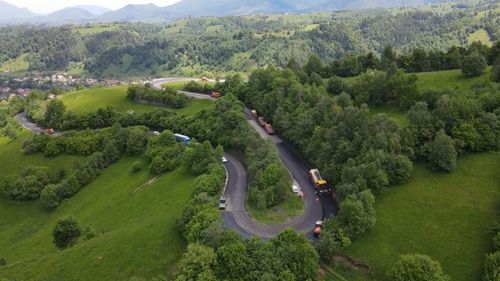 Contractul de 500 de milioane lei pentru modernizarea DN 73 Pitești-Bran-Brașov : Groma Hold (Bulgaria) a câștigat licitația, dar ARL Cluj (Strabag) a depus contestație la CNSC