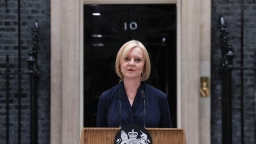 BREAKING Liz Truss demisionează din funcția de premier al Marii Britanii, la 45 de zile de la învestire / Cel mai scurt mandat de prim-ministru din istoria Regatului Unit