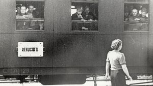 Retragerea armatei române din Basarabia și nordul Bucovinei din iunie 1940: printre cei care atacă militarii români se numără și țărani basarabeni