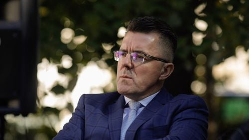 Dan Dungaciu de la partidul extremist AUR, discurs identic cu al lui Sorin Grindeanu împotriva Oanei Gheorghiu: ”Antitrumpismul și incompetența guvernează România”