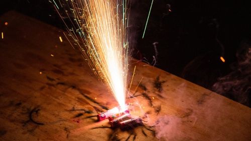 USR cere ca proiectul de lege „Stop petarde!” să fie deblocat în Parlament şi adoptat de urgenţă