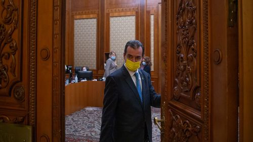 VIDEO Ludovic Orban și-a anunțat demisia din grupul parlamentar PNL, dar nu și din partid/ Acuzații dure la Cîțu și Iohannis: Conducerea ruptă de realitate din cauza unui nor de prafuri trebuie să plece acasă. Liberalii să renunțe la golf