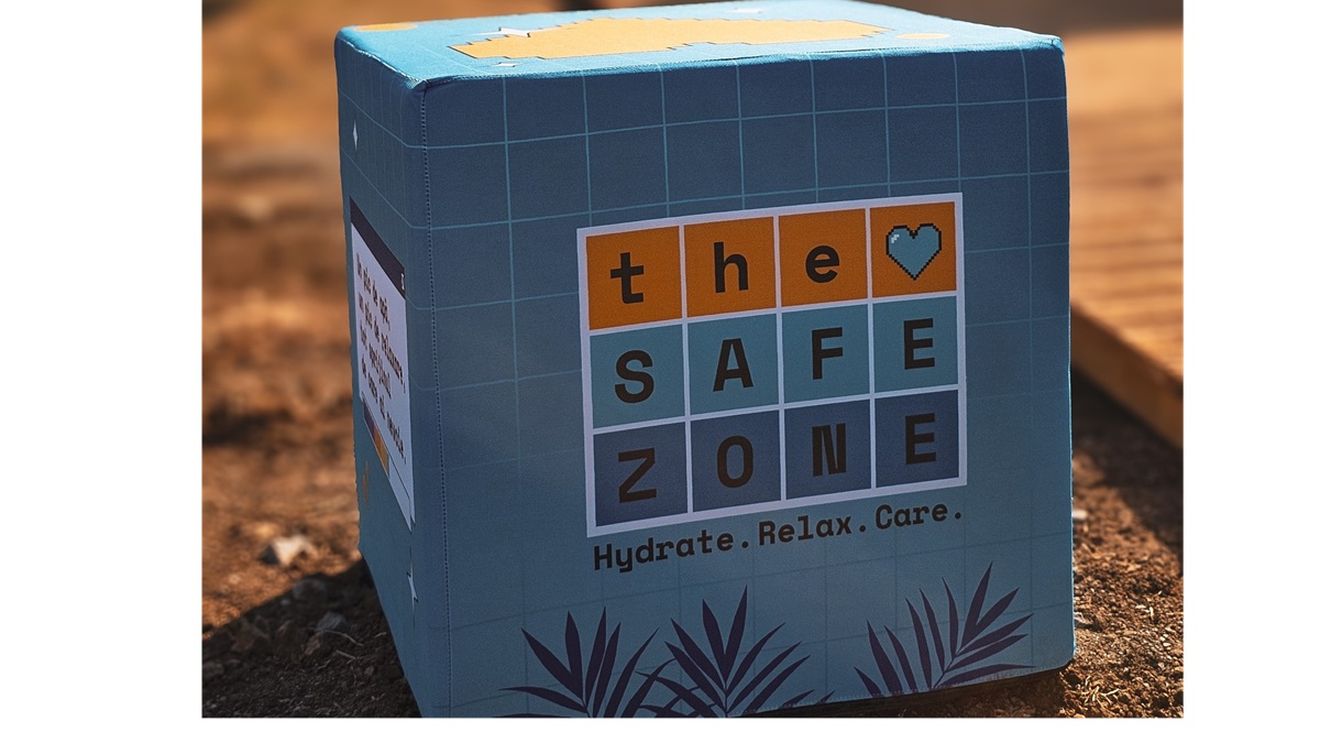 „The Safe Zone”, o inițiativă pentru tineri, la festivaluri, organizată de Agenția Națională Antidrog și Caravana cu Medici/ „Informare, siguranță, relaxare și grijă de sine”/ „Peste 5000 de festivalieri de la Beach, Please! au intrat în dialog”/ 